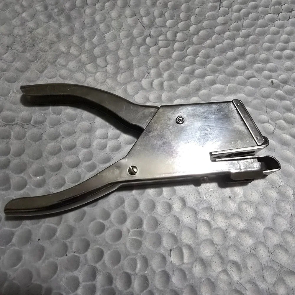 Vintage Chadwick-Miller Stapleless Stapler No.77368 Made in Japan CMI Metal Tool